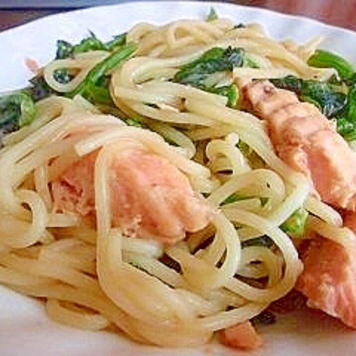 鮭とほうれん草の和風味噌パスタ レシピ 作り方 By Tbmrtb 楽天レシピ